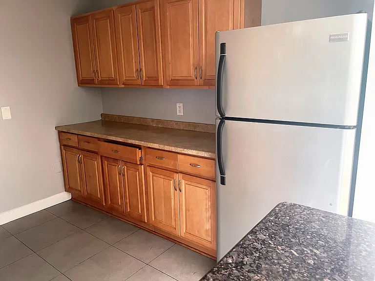 8405 Greenbelt Rd #101 — Photo 12