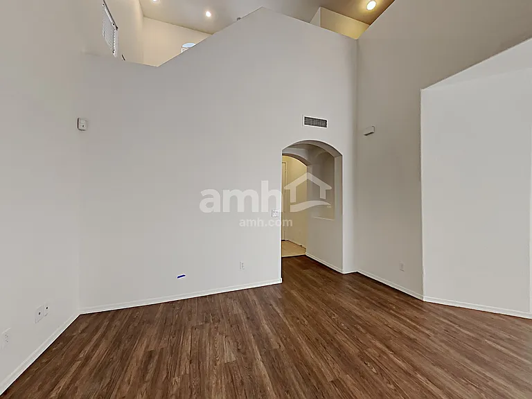 1231 S Amador — Photo 7