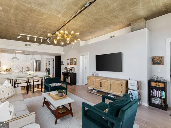 245 N Highland Ave NE APT 323, Atlanta, GA 30307