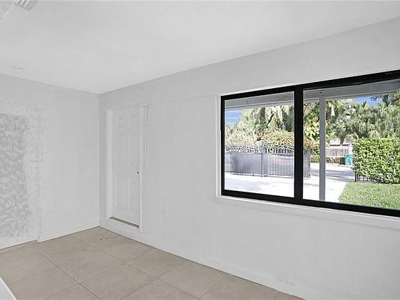 5th image of 8240 NW 1st Pl #1