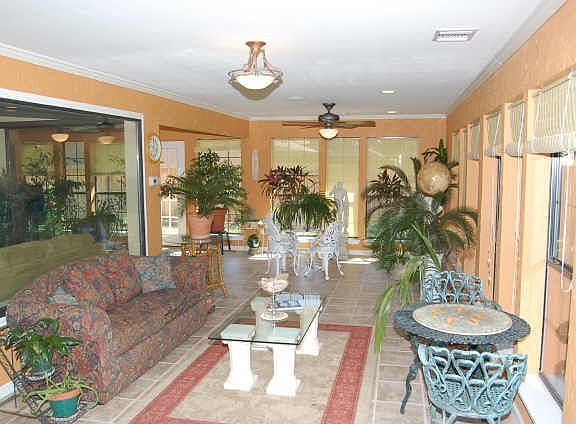 4th image of 5208 Northmoor Dr
