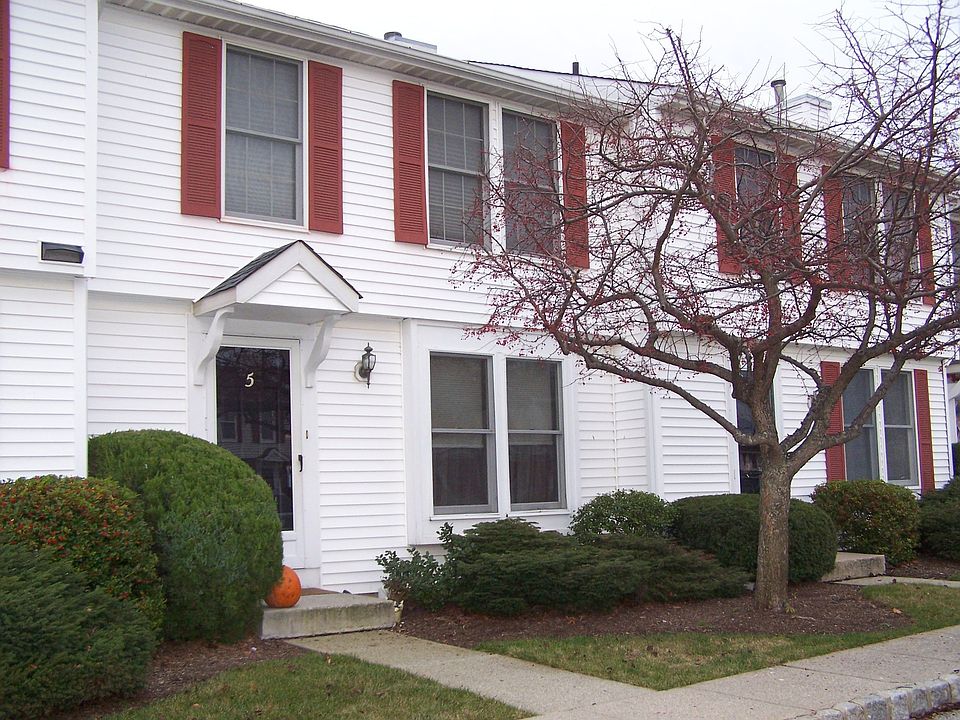 1st image of 5 Ben Franklin Dr #1173