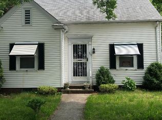 715 River Ave, Providence, RI 02908