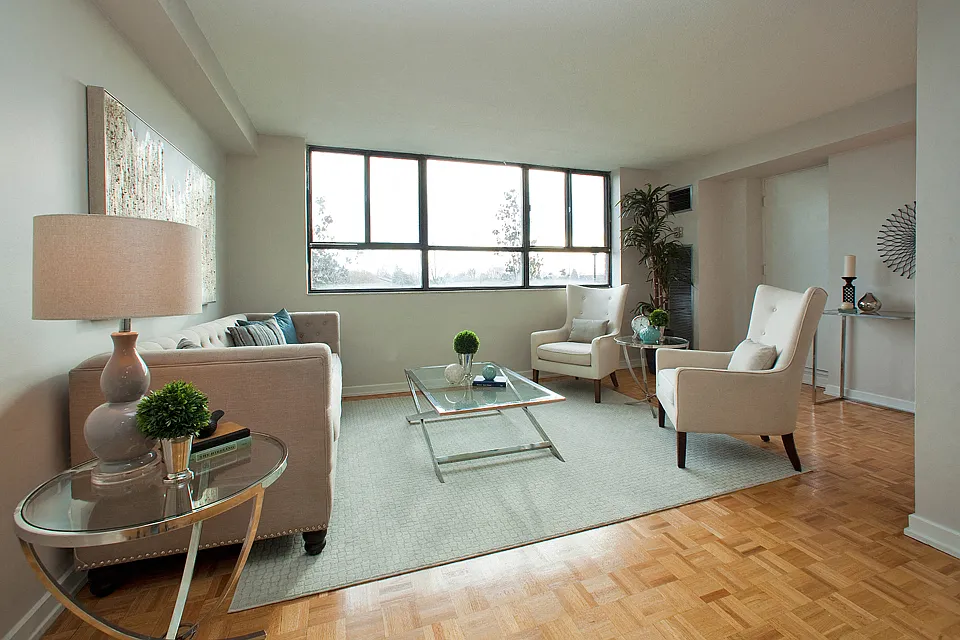 190 CityView Apartments — Photo 4
