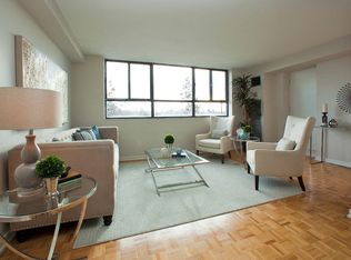 190 CityView Apartments, Brampton, ON L6T 4A8