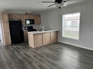 20635 Foster Dr #317, Clinton Township, MI 48036