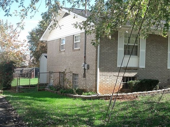 4th image of 712 Drinnon Dr
