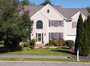 11 Aspen Rd, Shrewsbury, MA 01545