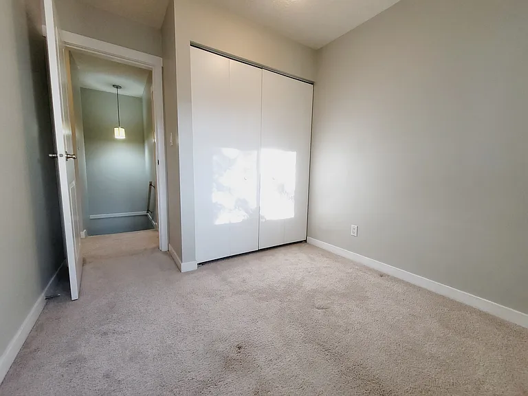1748 Lakewood Road South NW — Photo 13