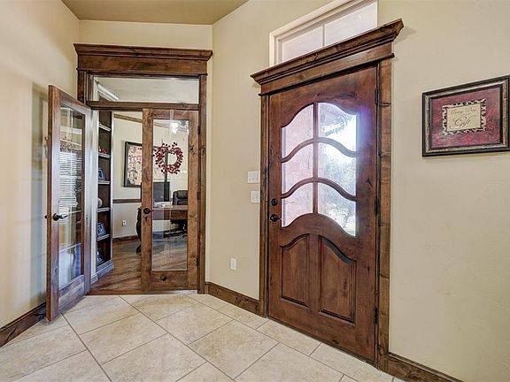 2nd image of 5901 Havenshire Ln