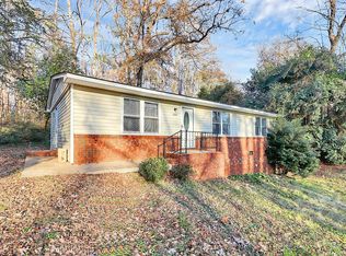 5325 Cold Harbor Dr, Charlotte, NC 28214