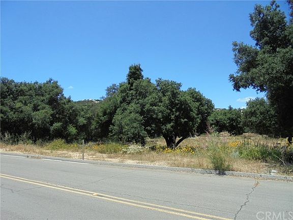 2nd image of 41955 Calle Paramo