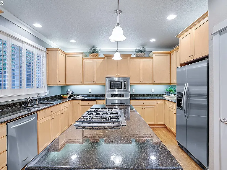 2227 Matterhorn Ct — Photo 16