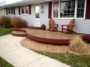 2232 Lawnel Ave, Norton Shores, MI