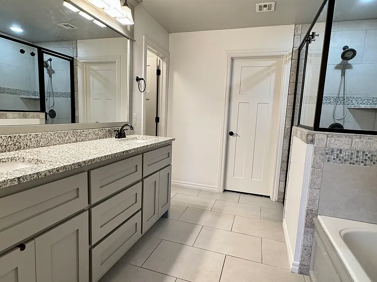 1106 Remington Ct — Photo 20