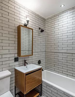 4th image of 196 Montrose Ave #1C