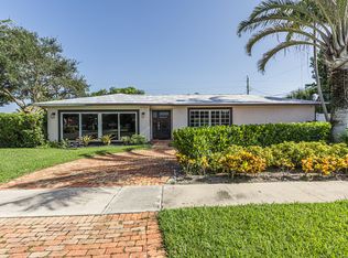 1 Tam O Shanter Lane, Boca Raton, FL 33431