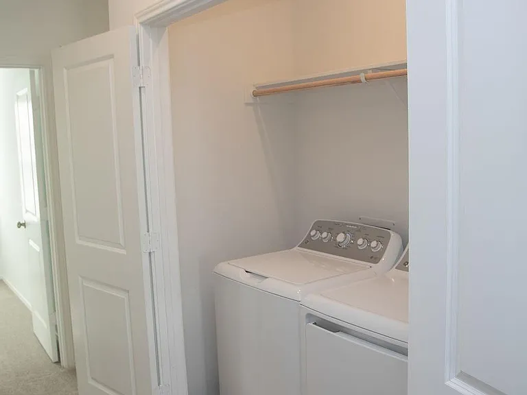 1127 Catfish Ln — Photo 24