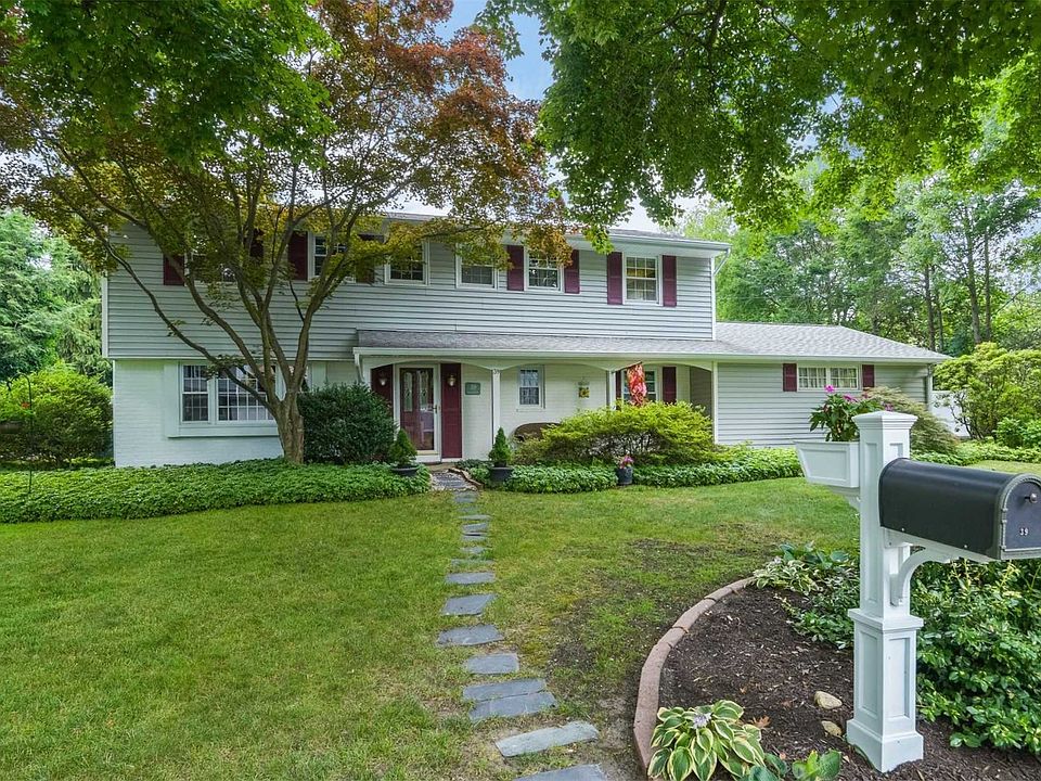 1st image of 39 Marie Dr