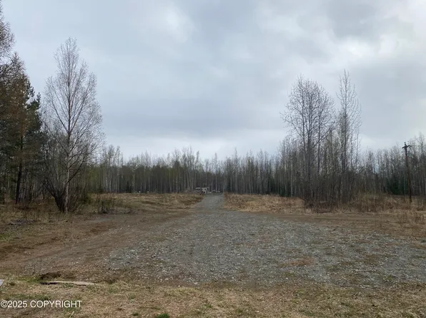 2430 S Southpark Rd, Wasilla, AK 99623