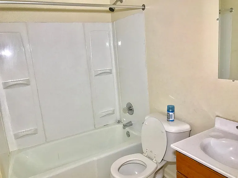 5828 Valley Dr — Photo 8