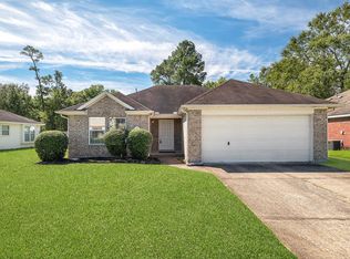 9814 Bobolink Dr, Conroe, TX 77385