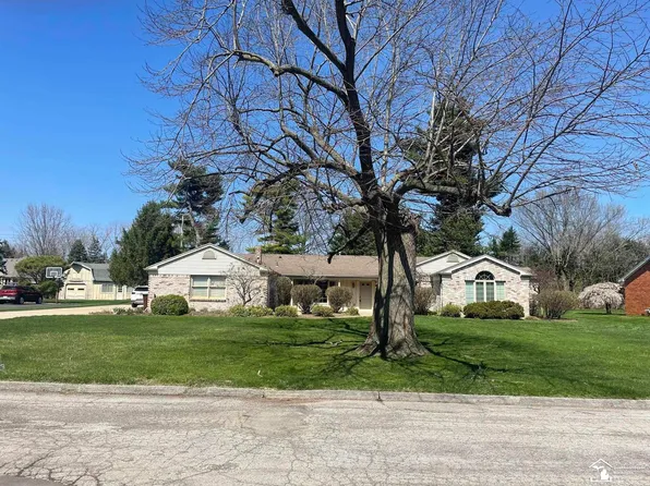 3202 Edgevale Dr, Lambertville, MI 48144