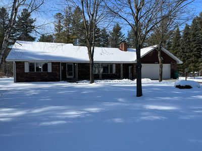 966 Grove St, Tawas City, MI, 48763