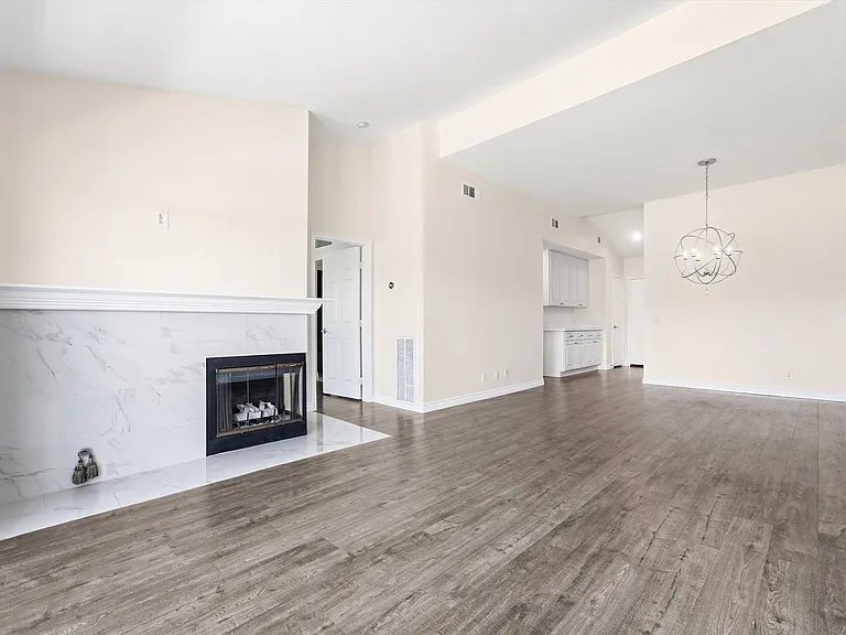 30902 Clubhouse Dr #10F — Photo 3