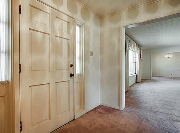 3rd image of 1513 Wildwood Cir