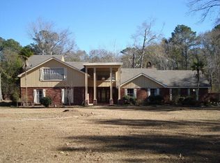 8906 Shady Bluff Dr, Baton Rouge, LA 70818