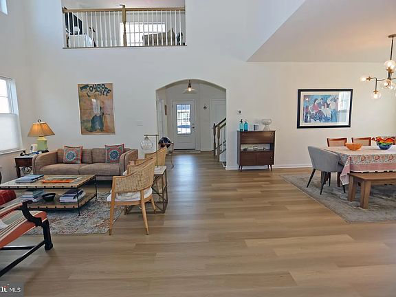 5th image of 24487 Chianti Ln