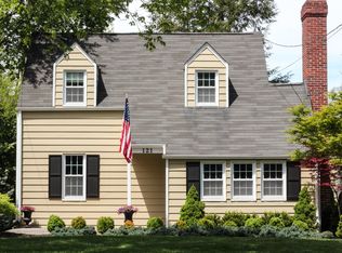 121 W Maple Ave, Moorestown, NJ 08057