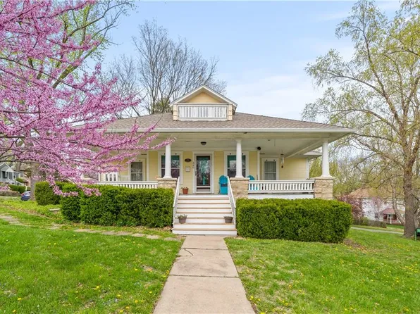 340 Harrison Ave, Liberty, MO 64068