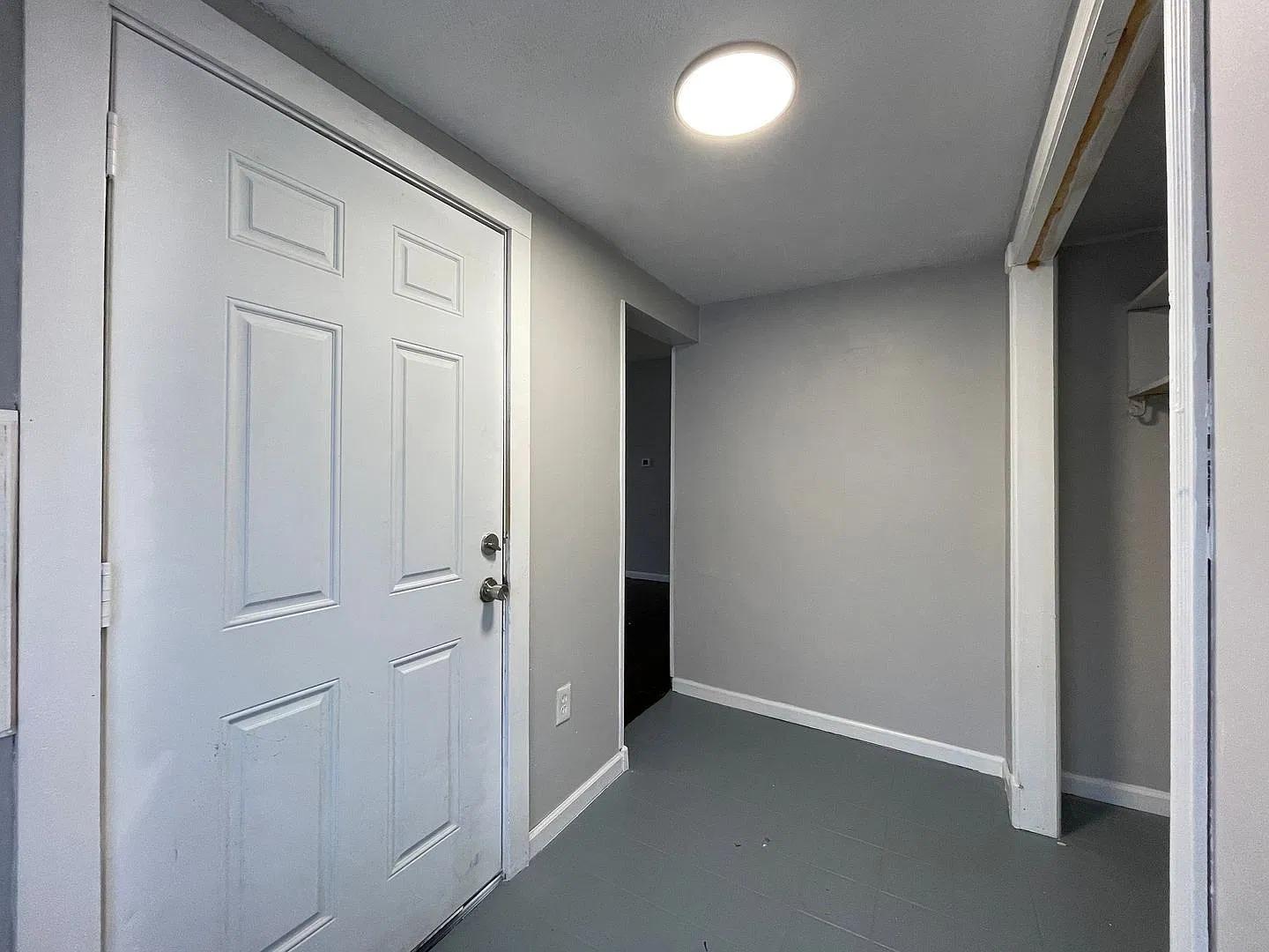 3 bed, 2.0 bath, 1100 sqft, $1,375 — Photo 3