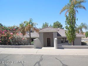 5th image of 1041 E Marconi Ave