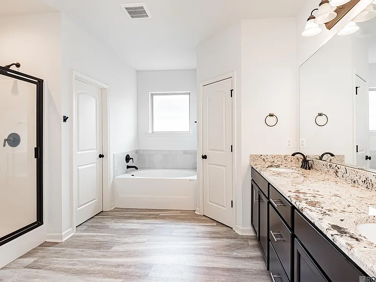 18311 Terraceside Dr — Photo 14