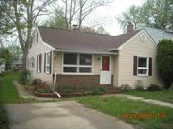 219 Carvel Rd, Pasadena, MD 21122