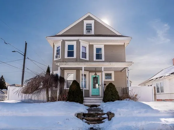 43 Warwick Rd, Pawtucket, RI 02861