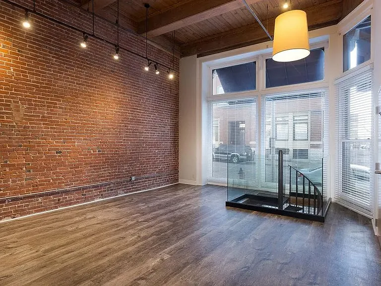 609 Central St #1102 — Photo 2