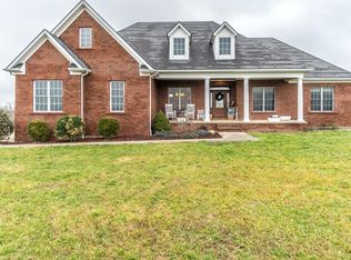 3909 White Lick Rd, Paint Lick, KY 40461
