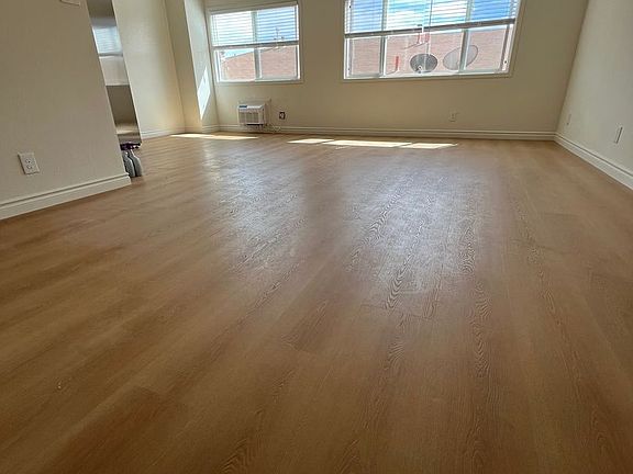 2nd image of 200 S Mariposa Ave APT 206