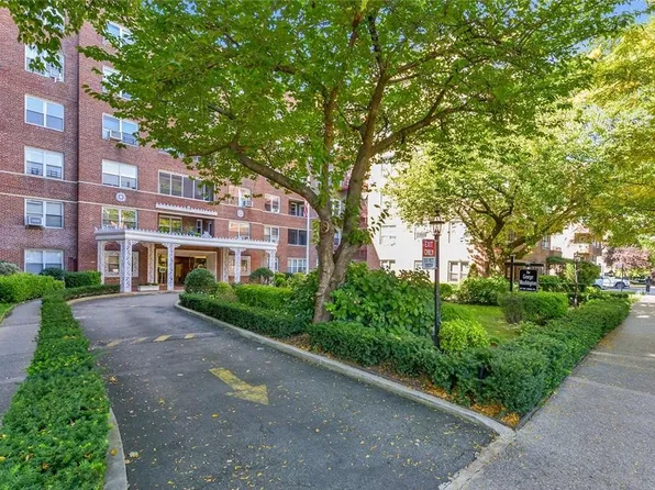 67-66 108th Street image 4 of 5