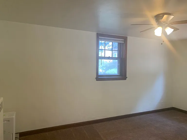 411 W Wilson St — Photo 3