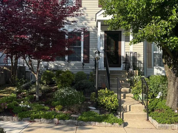 11103 Hollowbrook Rd, Owings Mills, MD 21117
