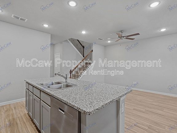 4th image of 2736 Percheron Dr Building 23