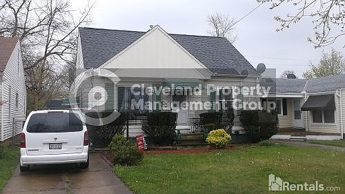 1st image of 18809 Parkmount Ave