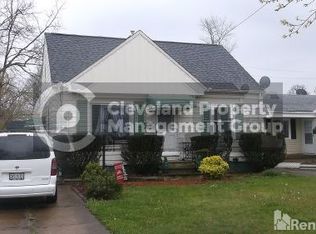 18809 Parkmount Ave, Cleveland, OH 44135