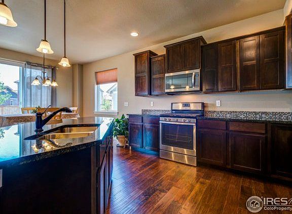 5th image of 739 Callisto Dr