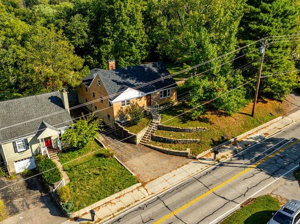 1380 Wolfangel Rd
